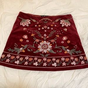 Lulu’s Corduroy Embroidered Mini Skirt XL